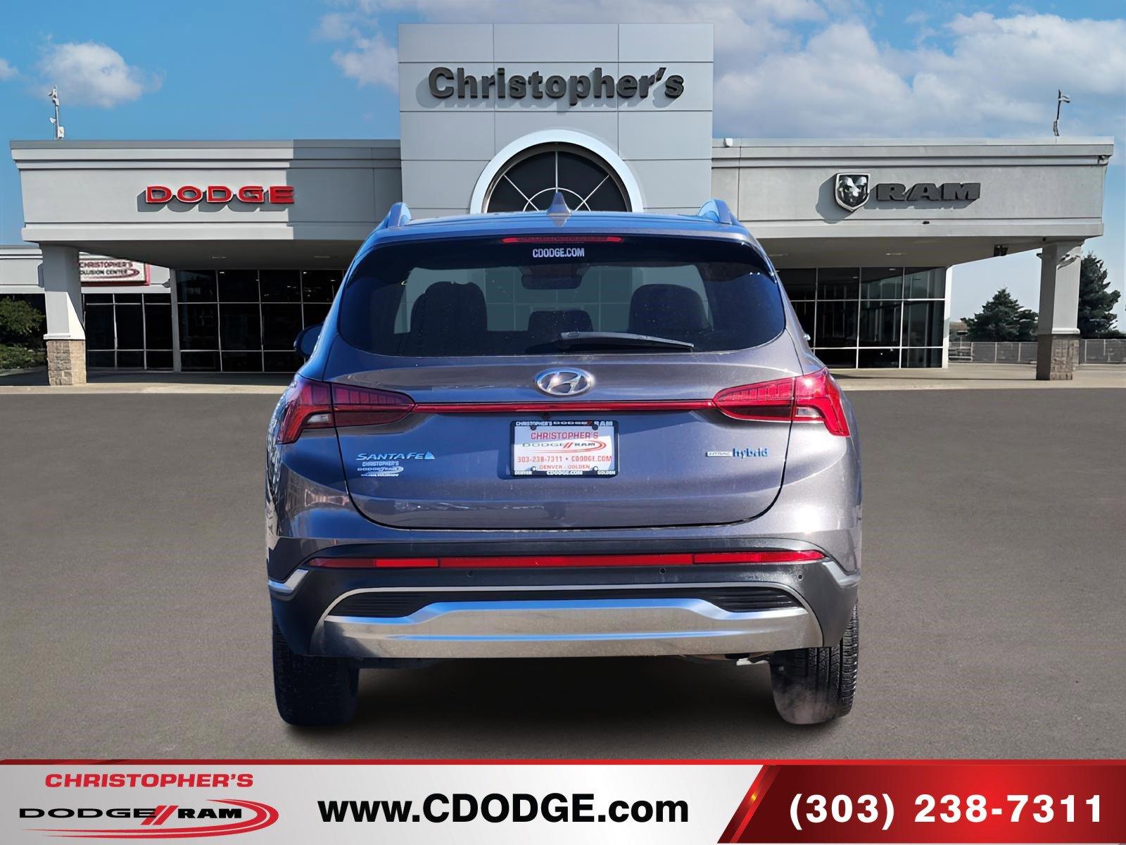 Used 2022 Hyundai Santa Fe SEL Premium image 4