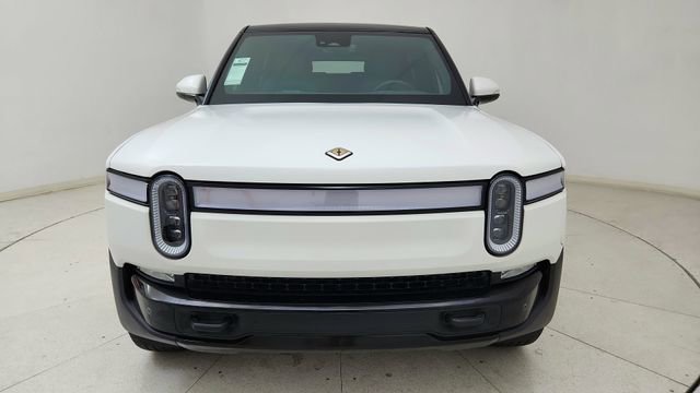 Used 2024 Rivian R1S Adventure image 2