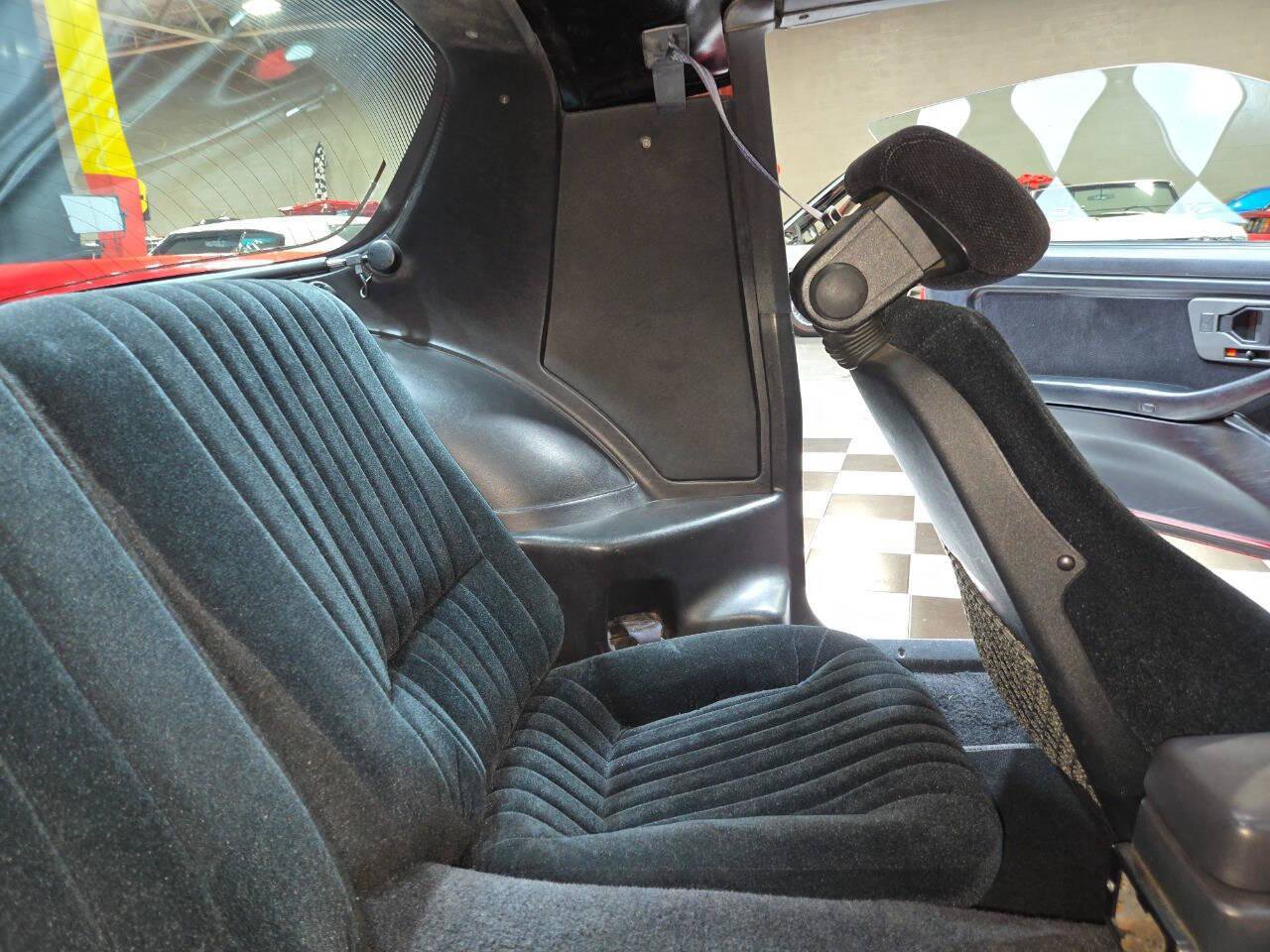Used 1987 Pontiac Firebird Trans Am image 81