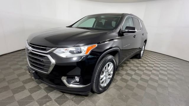 Used 2020 Chevrolet Traverse LT w/ Driver Confidence II Package AWD/4WD image 10
