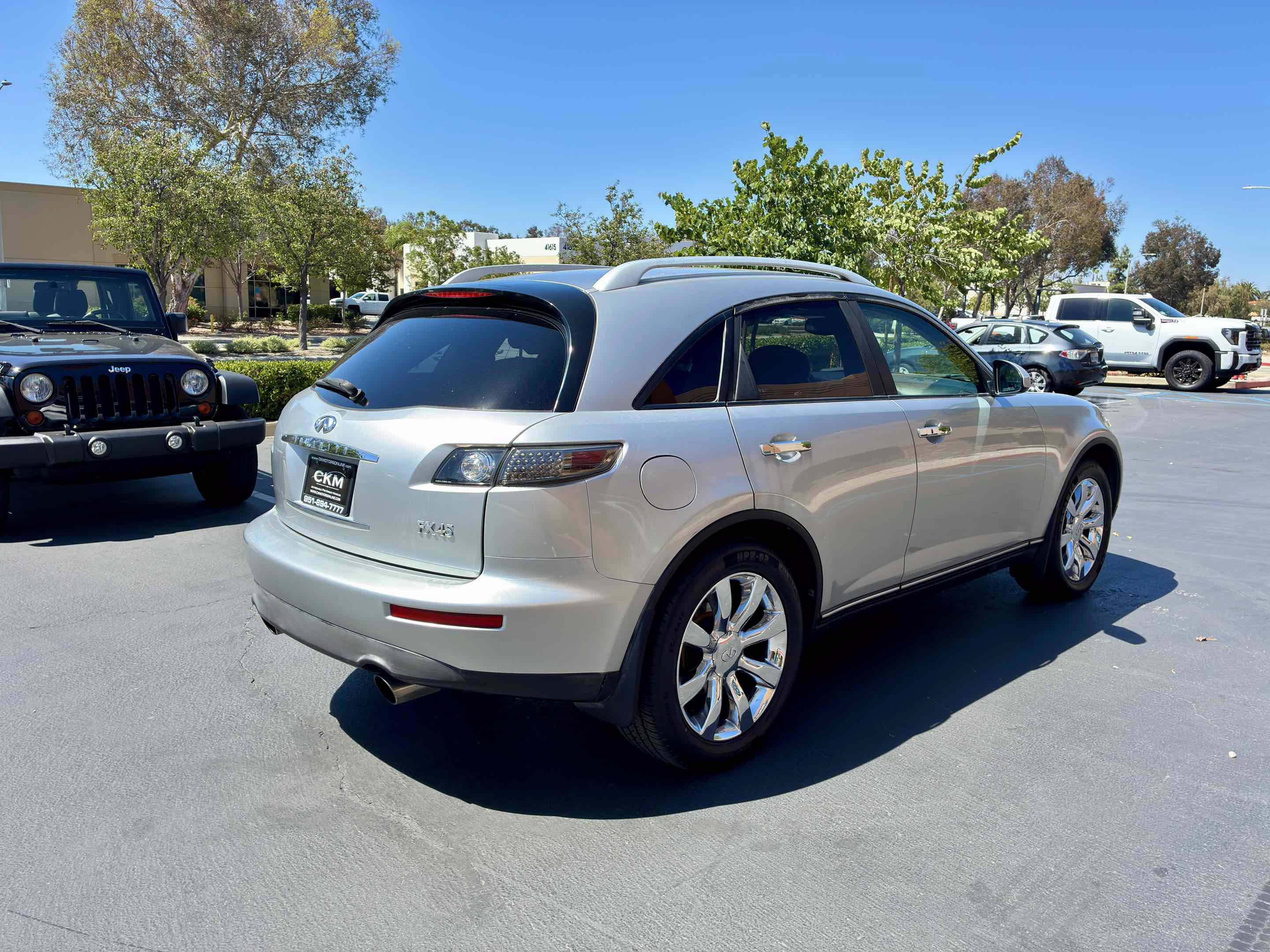 Used 2005 INFINITI FX45 AWD w/ (U01) Technology Pkg image 8