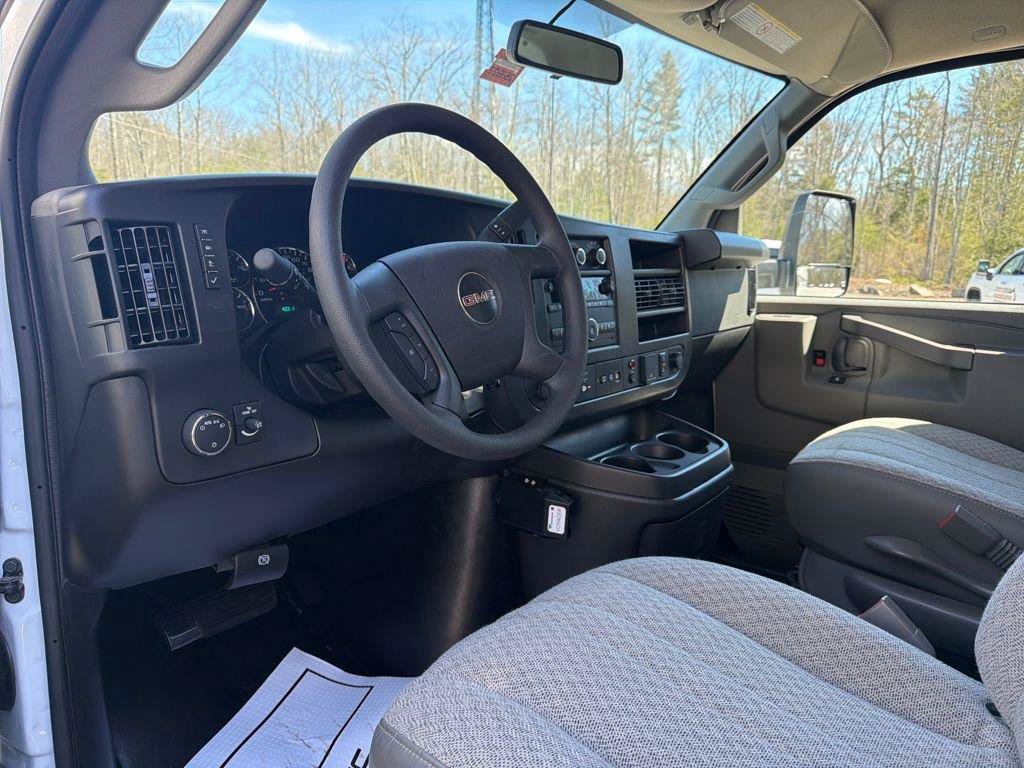 New 2026 GMC Savana 3500 w/ Power Convenience Package RWD image 15