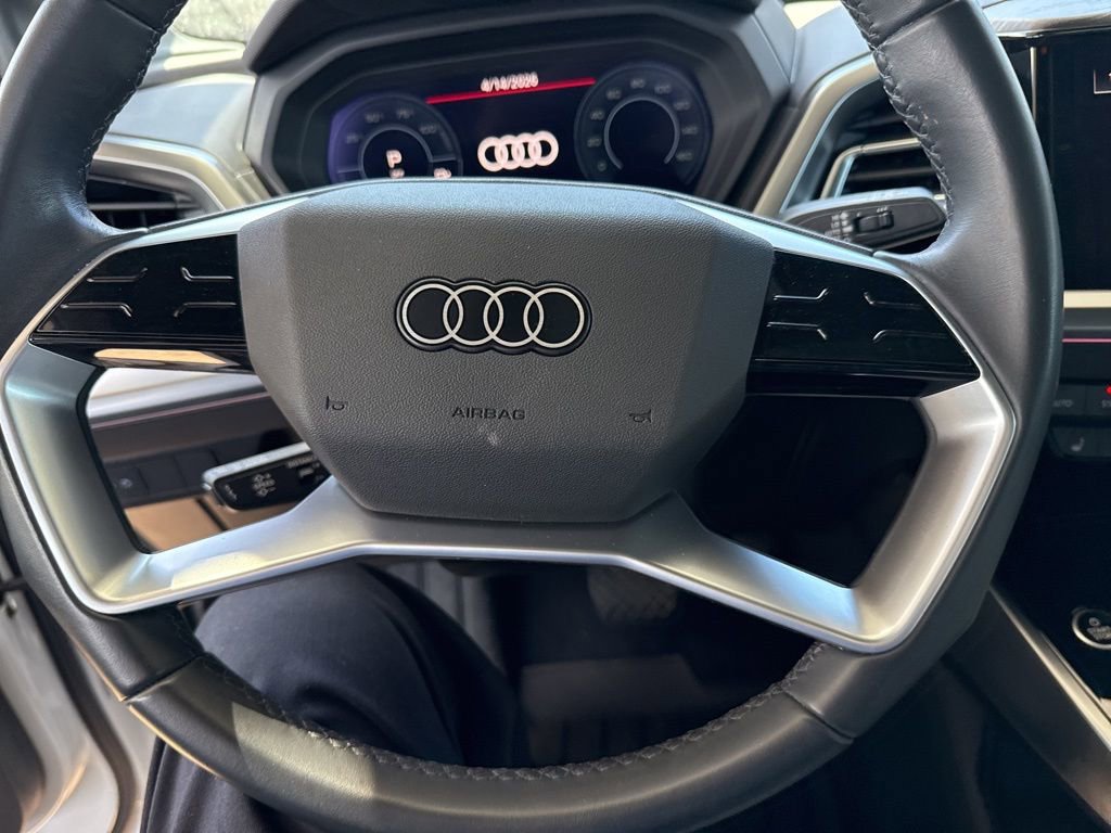 Used 2024 Audi Q4 e-tron Premium Plus image 22
