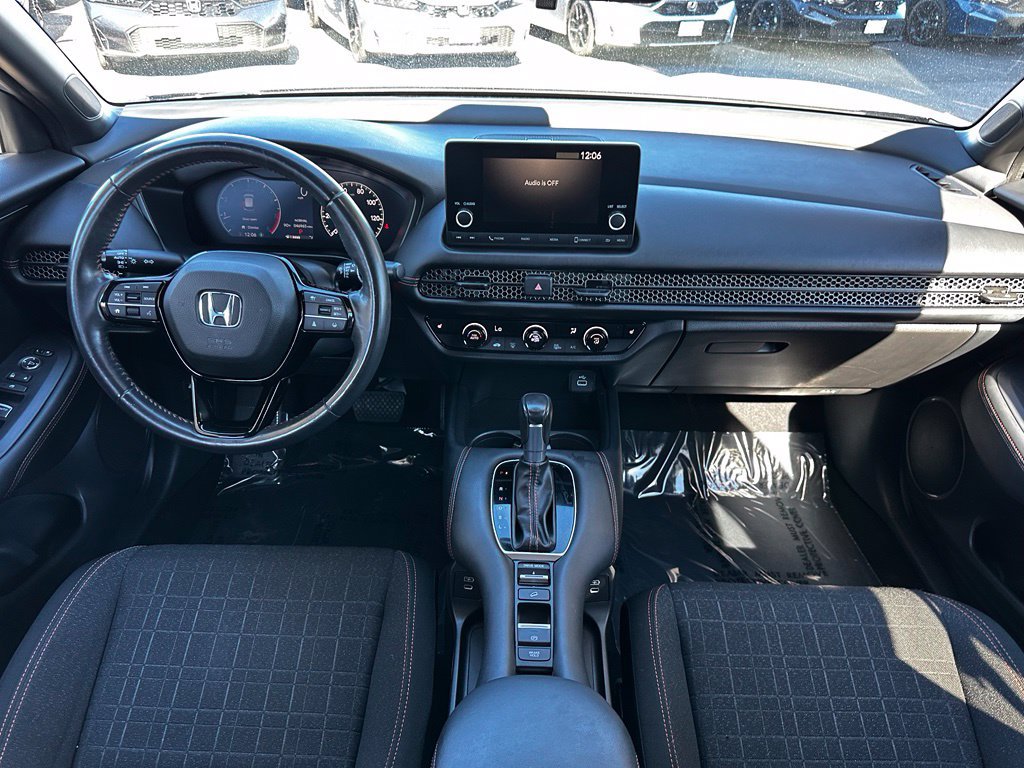 Used 2024 Honda HR-V Sport image 17