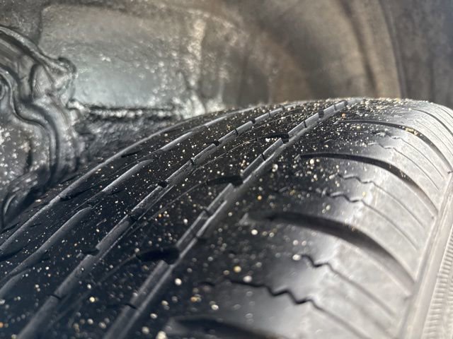 Used 2017 Toyota RAV4 SE image 64