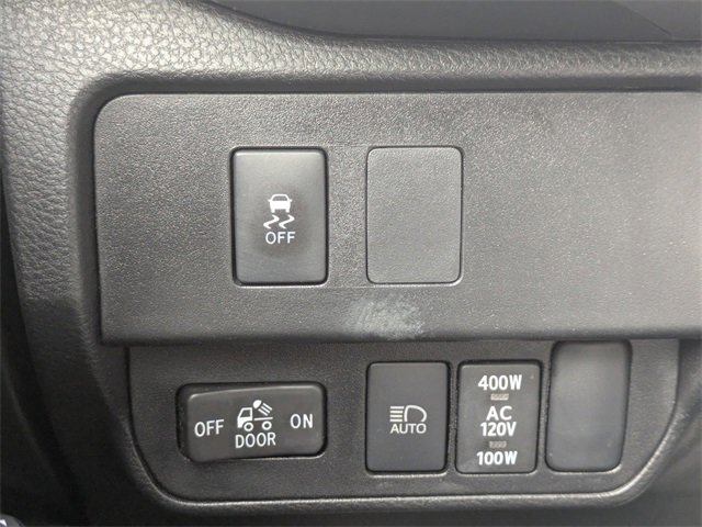 Used 2023 Toyota Tacoma TRD Off-Road image 24
