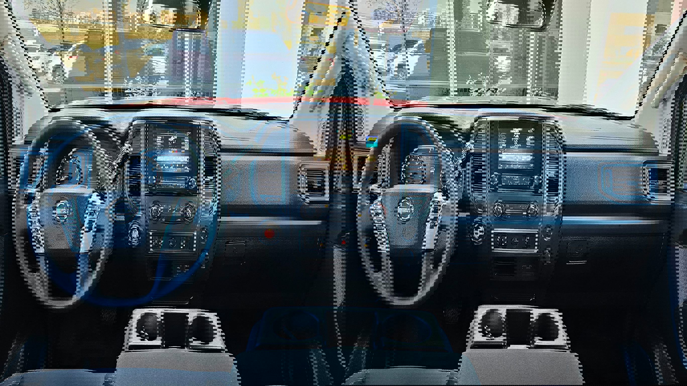 Used 2023 Nissan Titan S w/ S Utility Package image 21