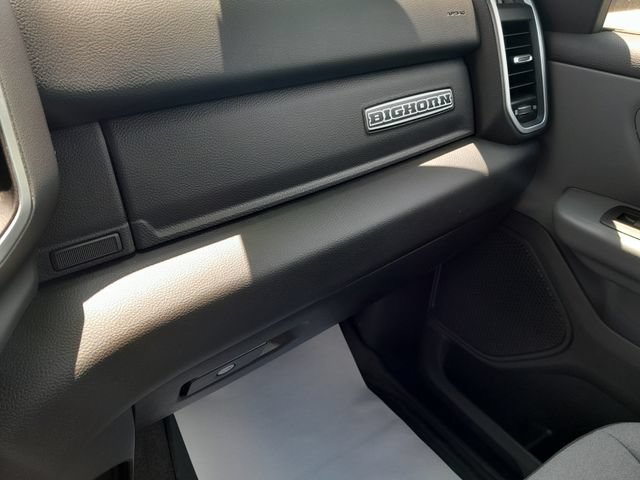 Used 2022 RAM 1500 Big Horn AWD/4WD image 33