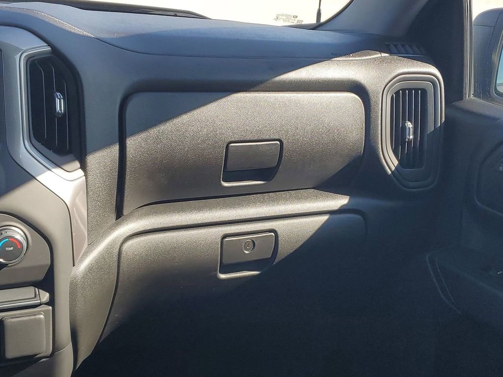 Used 2023 Chevrolet Silverado 1500 Custom image 26