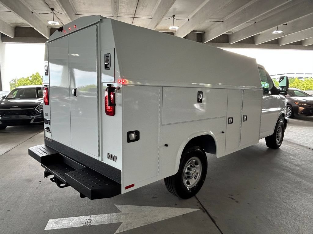New 2026 Chevrolet Express 3500 w/ Power Convenience Package RWD image 6
