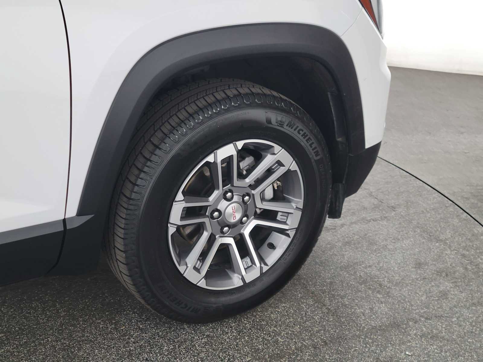 Used 2026 GMC Terrain Elevation w/ Technology Package II AWD/4WD image 10