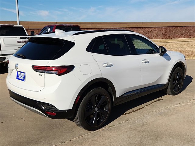 Used 2023 Buick Envision Preferred w/ Sport Touring Package image 4