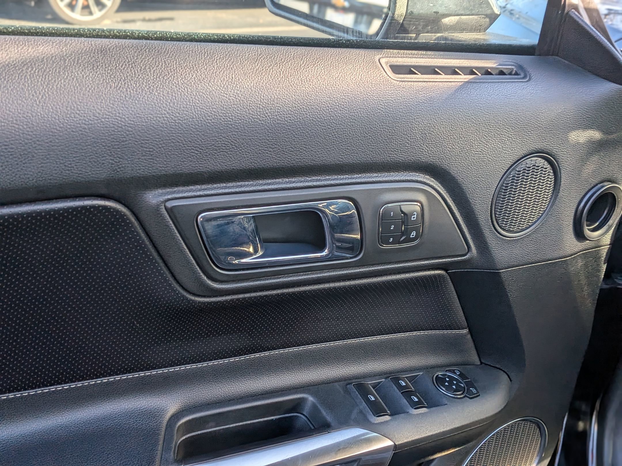 Used 2015 Ford Mustang GT Premium w/ Equipment Group 401A image 15