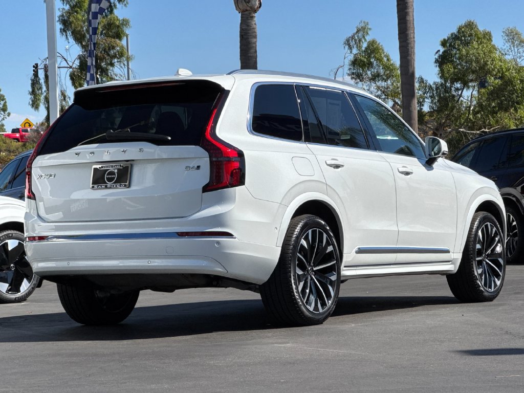 Certified 2026 Volvo XC90 B6 Plus AWD/4WD image 5