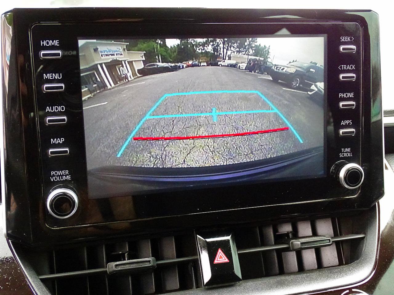 Used 2020 Toyota Corolla LE FWD image 37