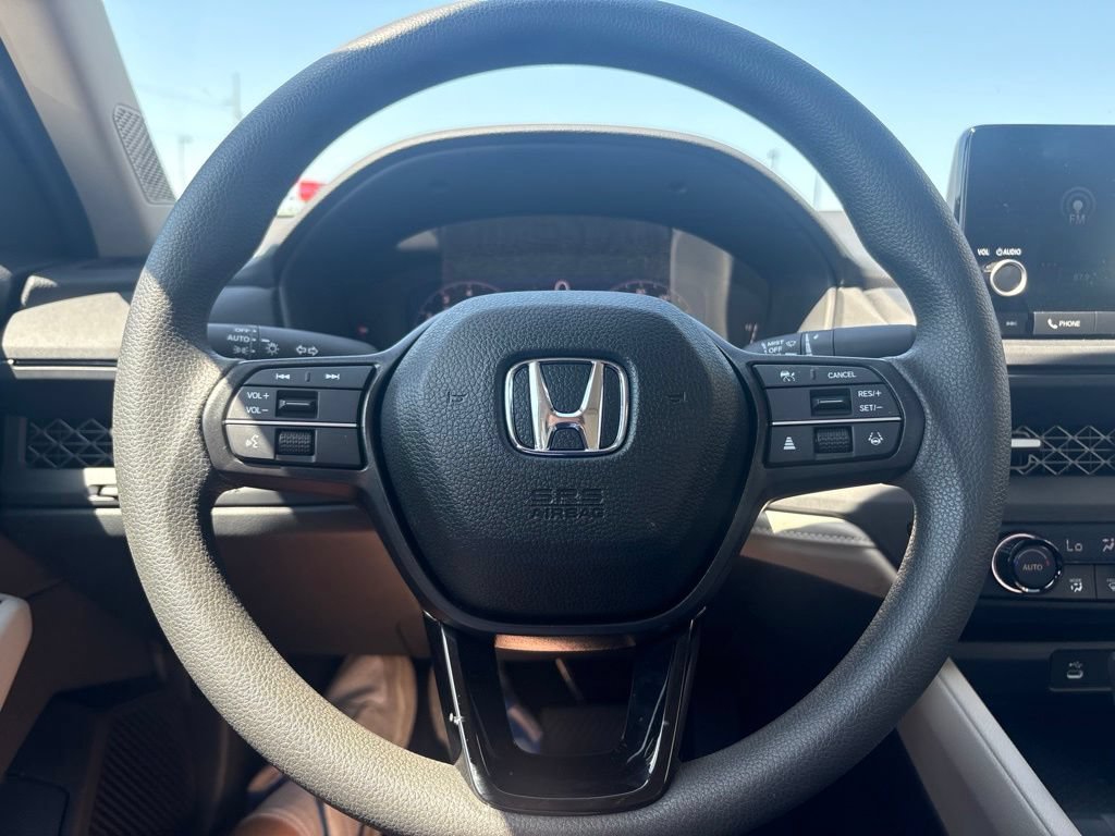 Certified 2025 Honda Accord SE image 14