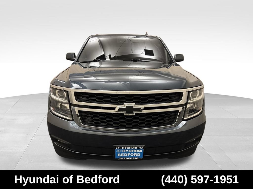 Used 2019 Chevrolet Tahoe LT w/ Luxury Package AWD/4WD image 2