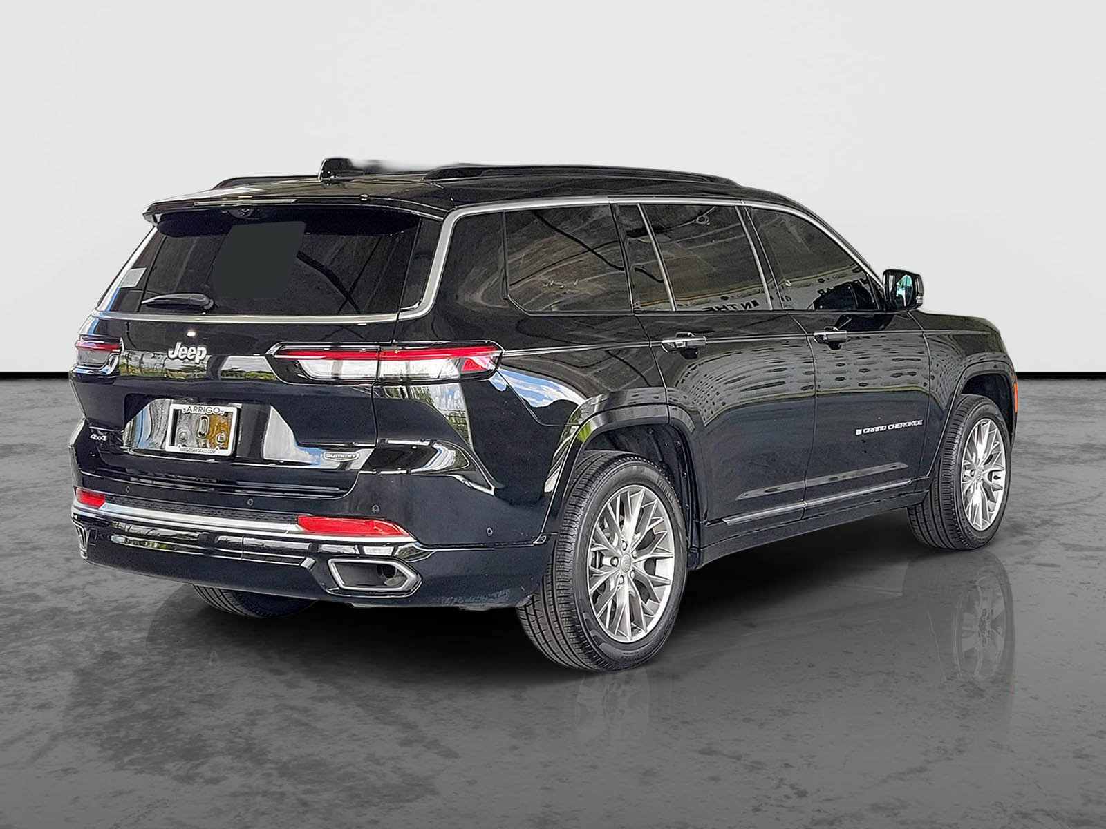 New 2025 Jeep Grand Cherokee L Summit w/ Advanced Protech Group IV AWD/4WD image 2