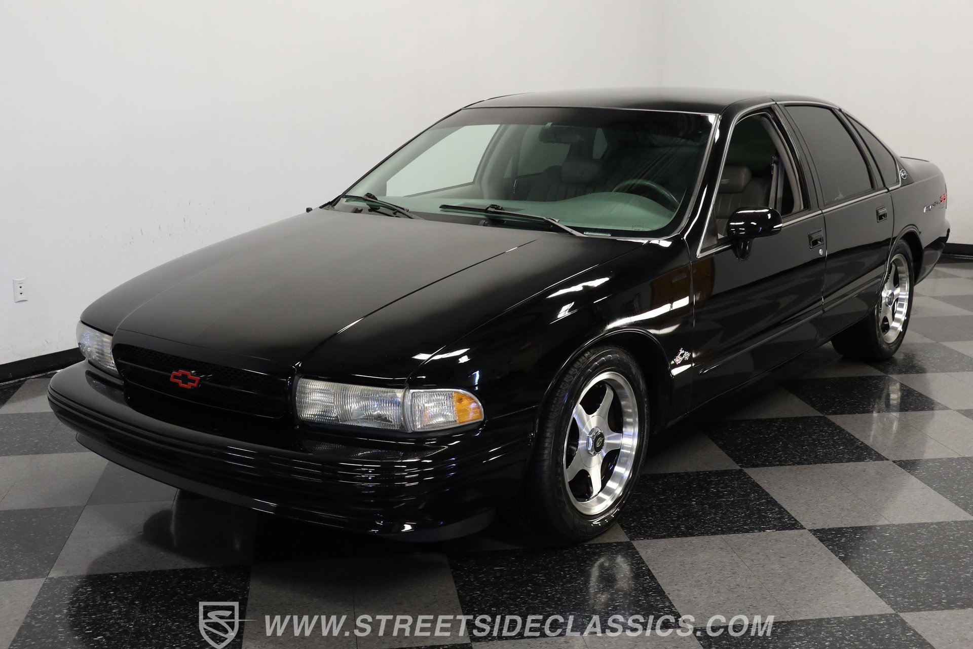 Used 1994 Chevrolet Impala SS image 17