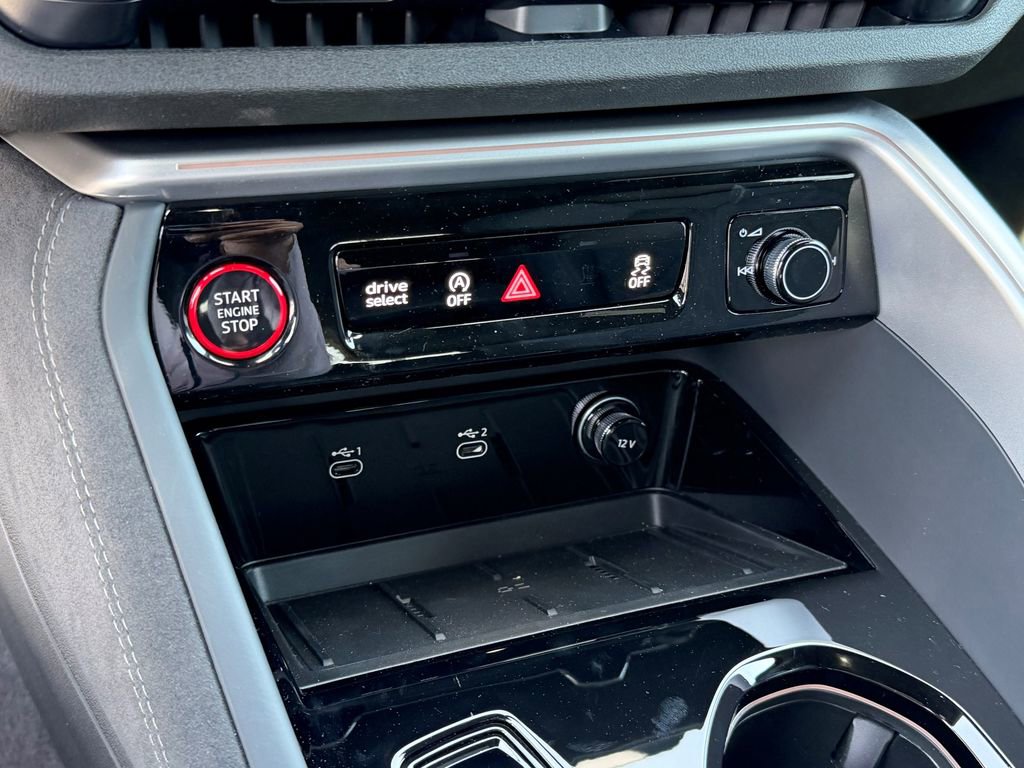 New 2026 Audi SQ5 Premium Plus image 25