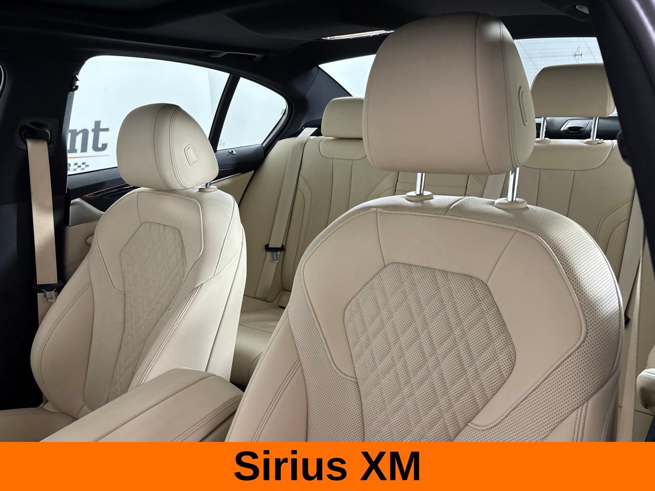 Used 2023 BMW 530i w/ Convenience Package RWD image 14