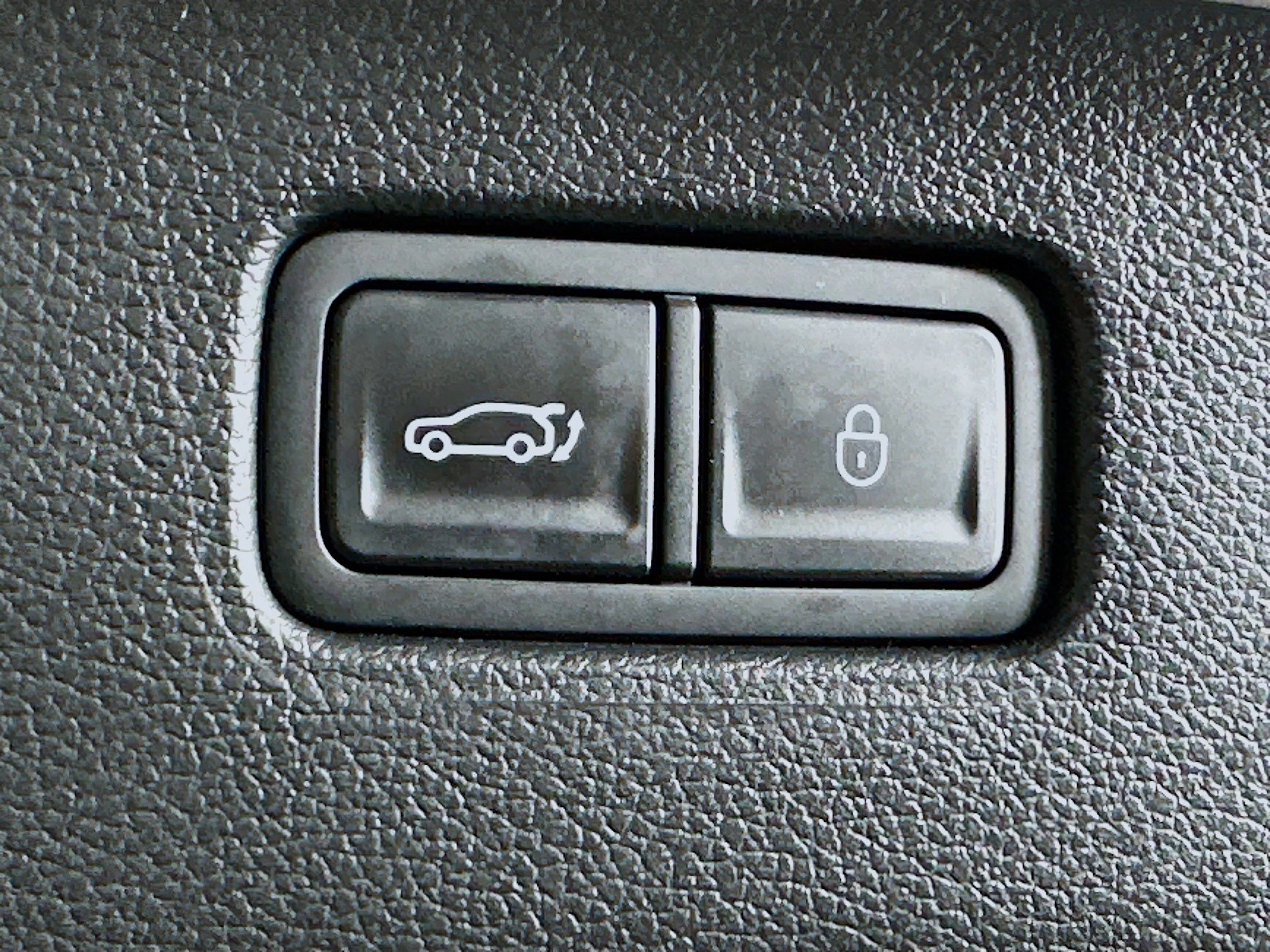 Used 2024 Genesis GV80 3.5T Advanced AWD/4WD image 32