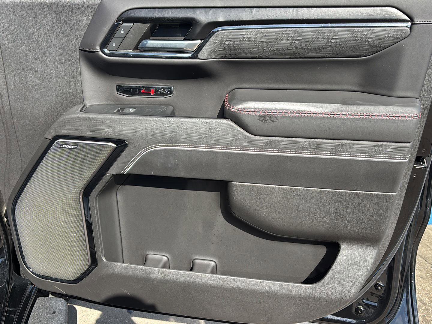 Certified 2024 GMC Sierra 1500 AT4X image 23