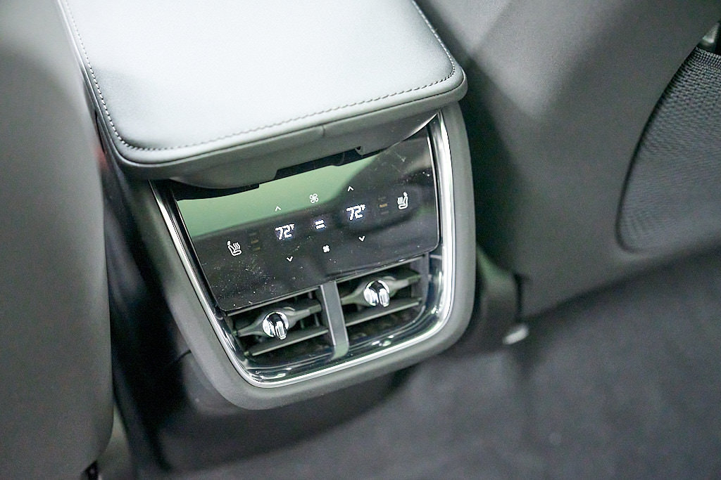 New 2026 Volvo EX90 Plus AWD/4WD image 27