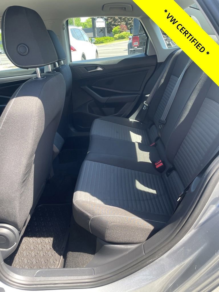 Certified 2022 Volkswagen Jetta S FWD image 19