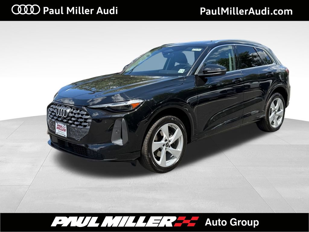 Used 2025 Audi Q5 Premium Plus w/ Premium Plus