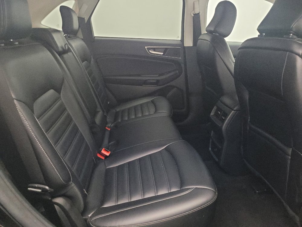 Used 2023 Ford Edge SEL image 19