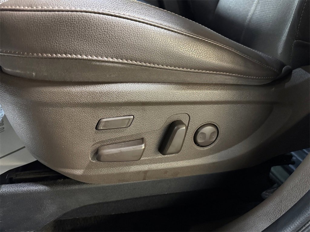 Used 2022 Kia Telluride SX w/ Nightfall Edition Package image 13