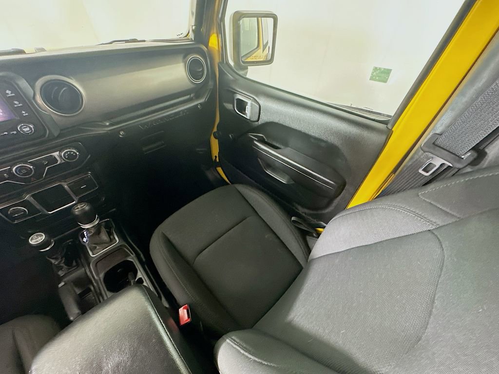 Used 2020 Jeep Wrangler Sport AWD/4WD image 11