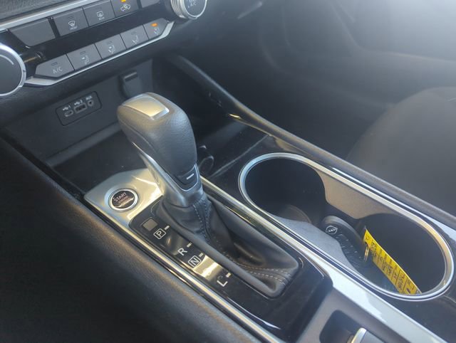 Used 2024 Nissan Altima 2.5 SV image 30