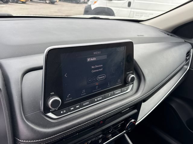 Used 2024 Nissan Rogue S FWD image 20