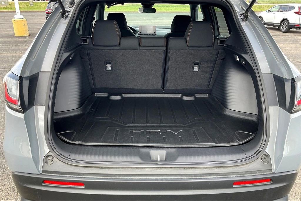 Certified 2024 Honda HR-V Sport image 13