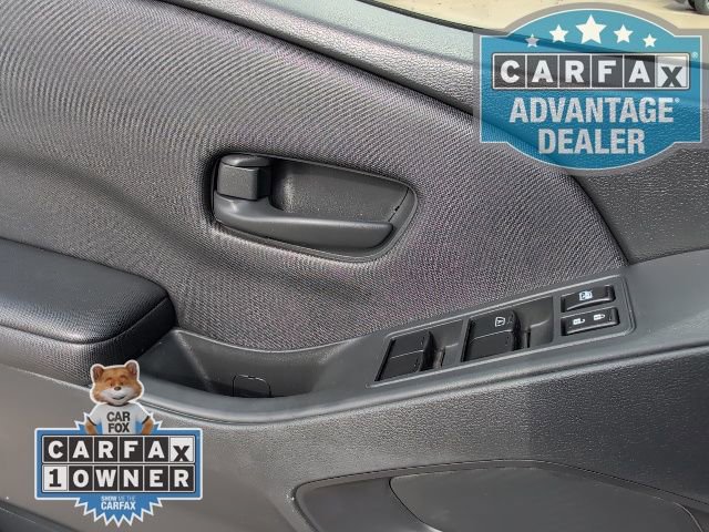 Used 2024 Nissan Frontier S w/ Tow Package image 14