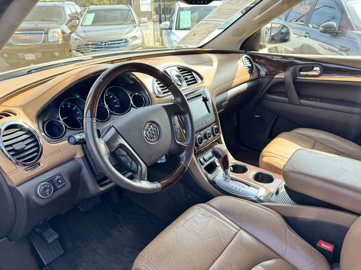 Used 2015 Buick Enclave Leather FWD image 34
