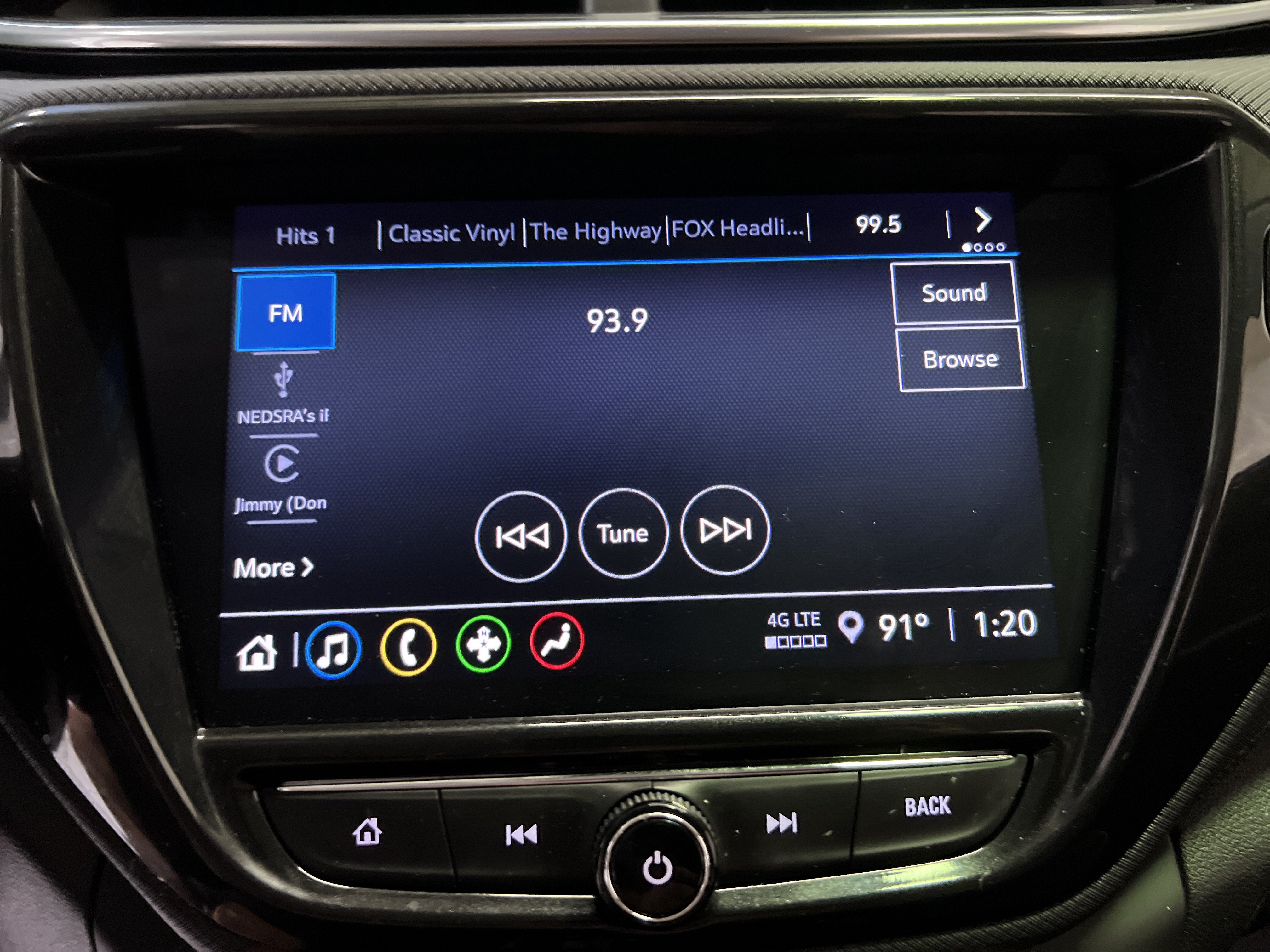 Certified 2023 Chevrolet TrailBlazer LT w/ Convenience Package AWD/4WD image 18