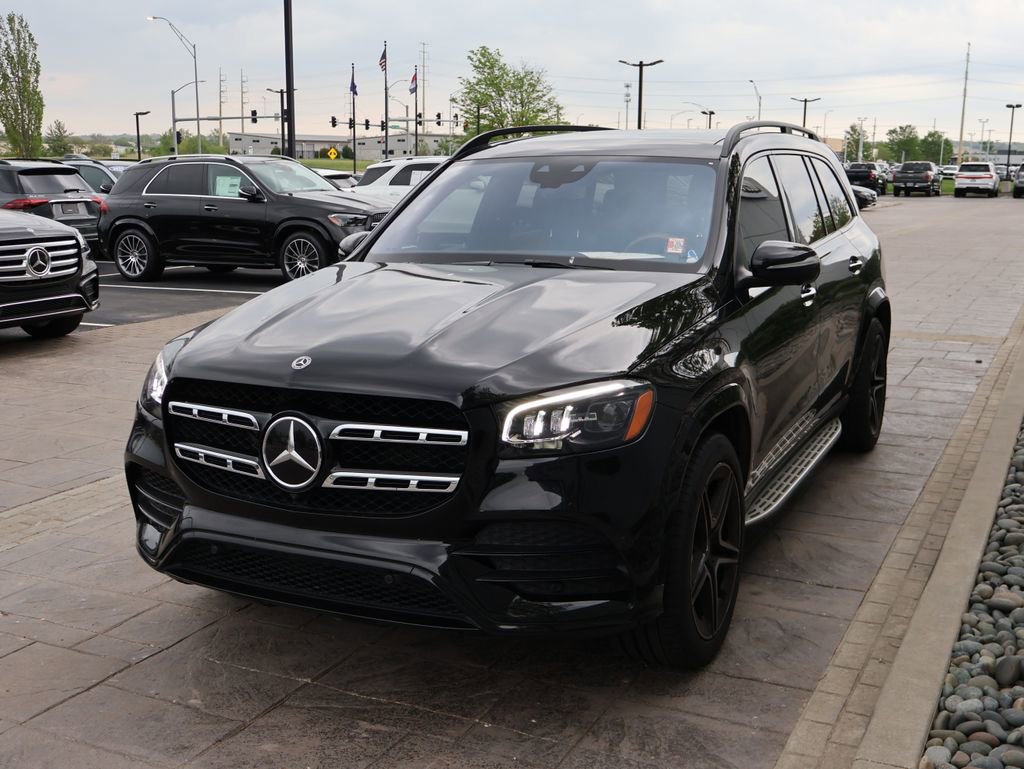 Used 2020 Mercedes-Benz GLS 580 4MATIC image 4