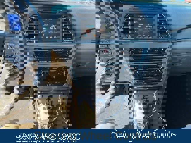 Used 2016 Hyundai Sonata SE w/ Cargo Package image 13