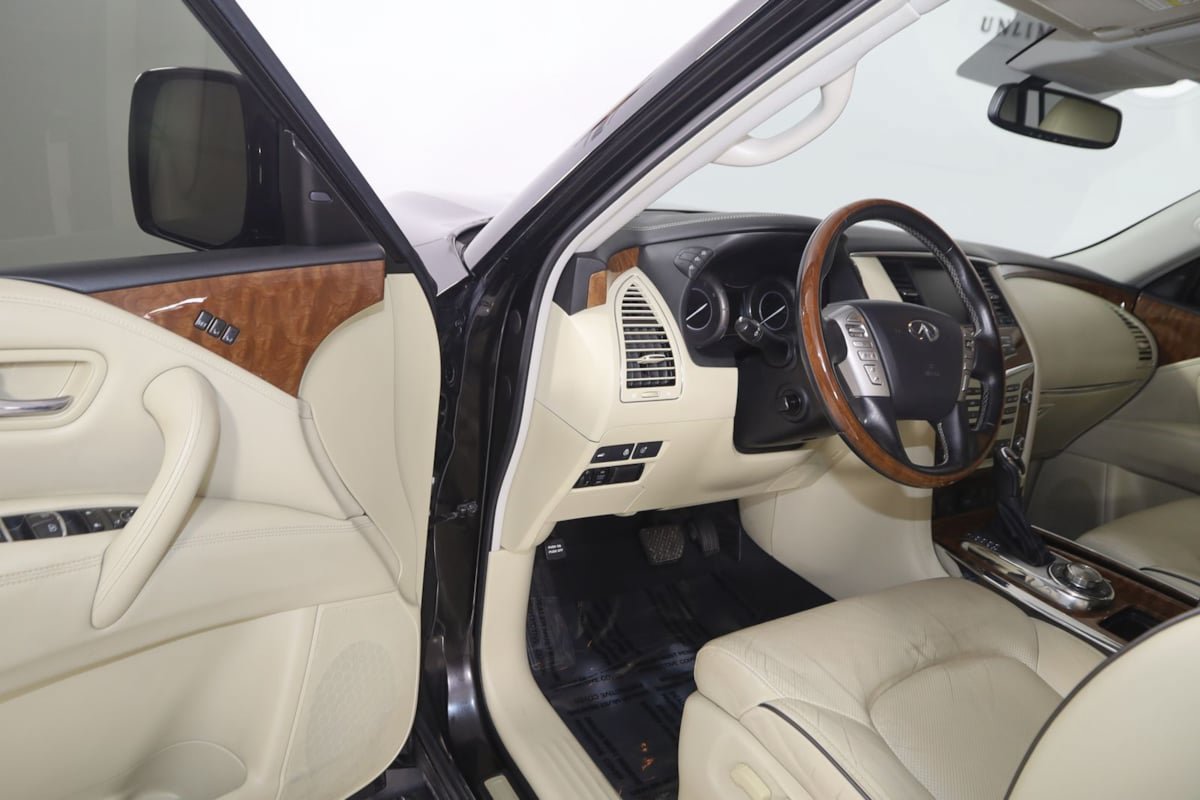 Used 2018 INFINITI QX80 4WD w/ Driver Assistance Package image 52