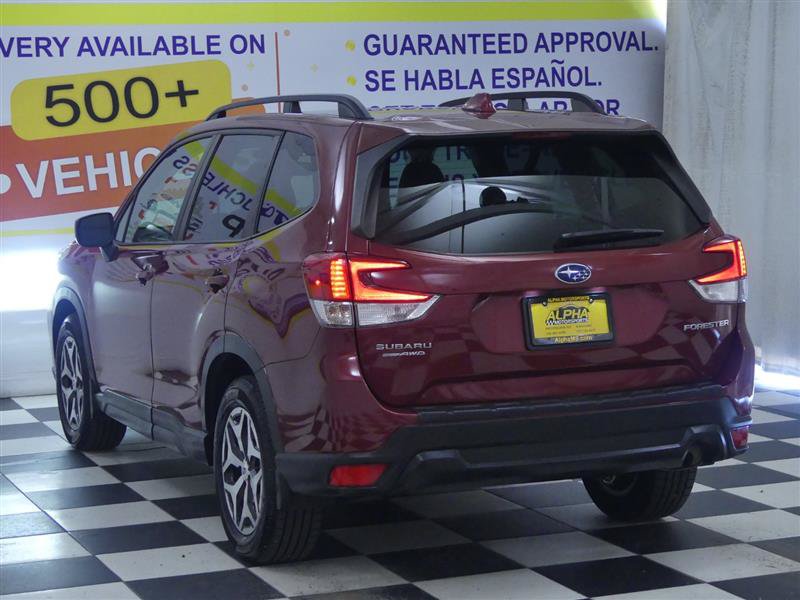 Used 2021 Subaru Forester Premium AWD/4WD image 5
