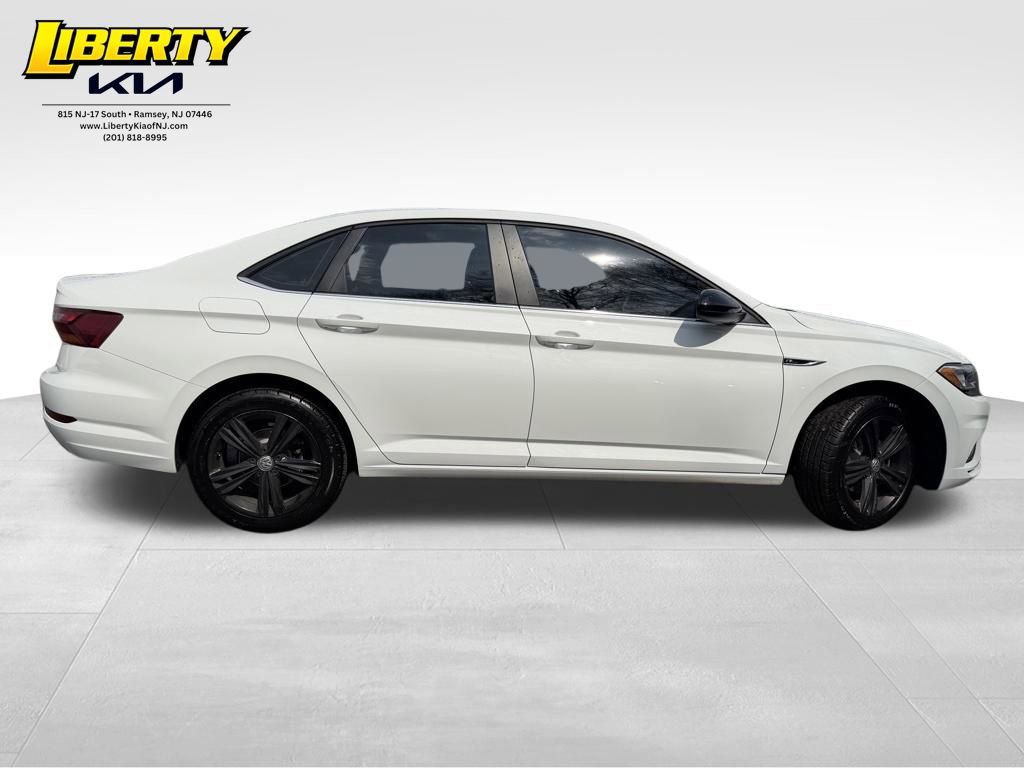 Used 2019 Volkswagen Jetta R-Line w/ R-Line Cold Weather Package image 8