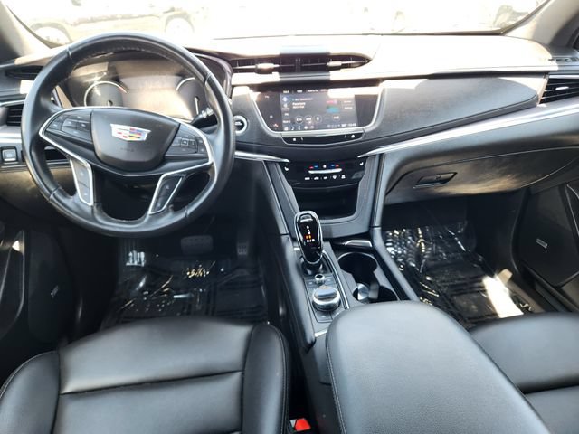 Used 2023 Cadillac XT5 Luxury AWD/4WD image 9