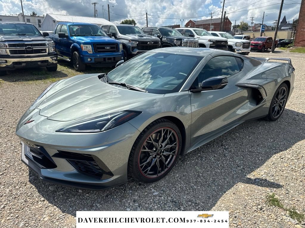 Used 2024 Chevrolet Corvette Stingray Coupe w/ Z51 Performance Package RWD image 1
