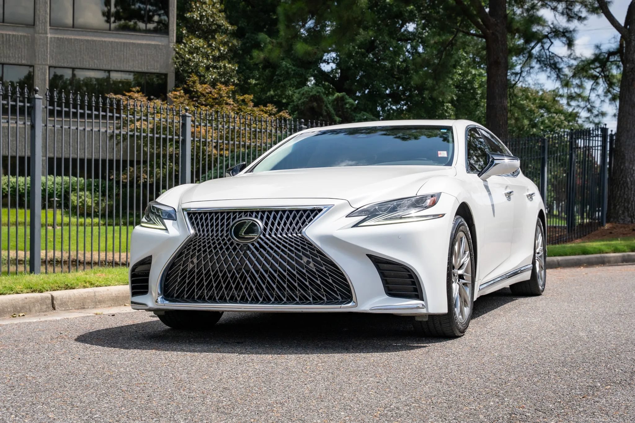 Used 2018 Lexus LS 500 w/ Interior Upgrade Package RWD image 2
