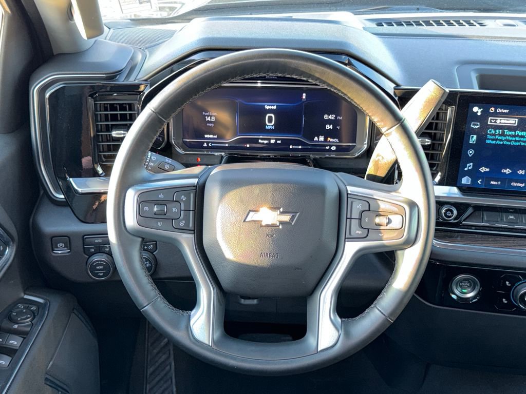 Certified 2024 Chevrolet Silverado 1500 LT AWD/4WD image 18