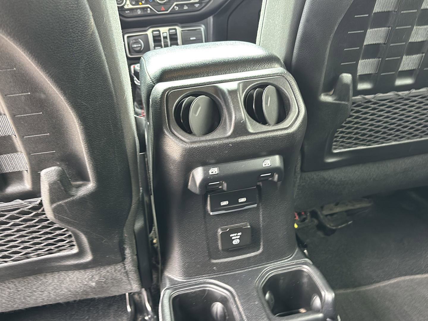 Used 2021 Jeep Wrangler Unlimited Rubicon w/ LED Lighting Group image 20