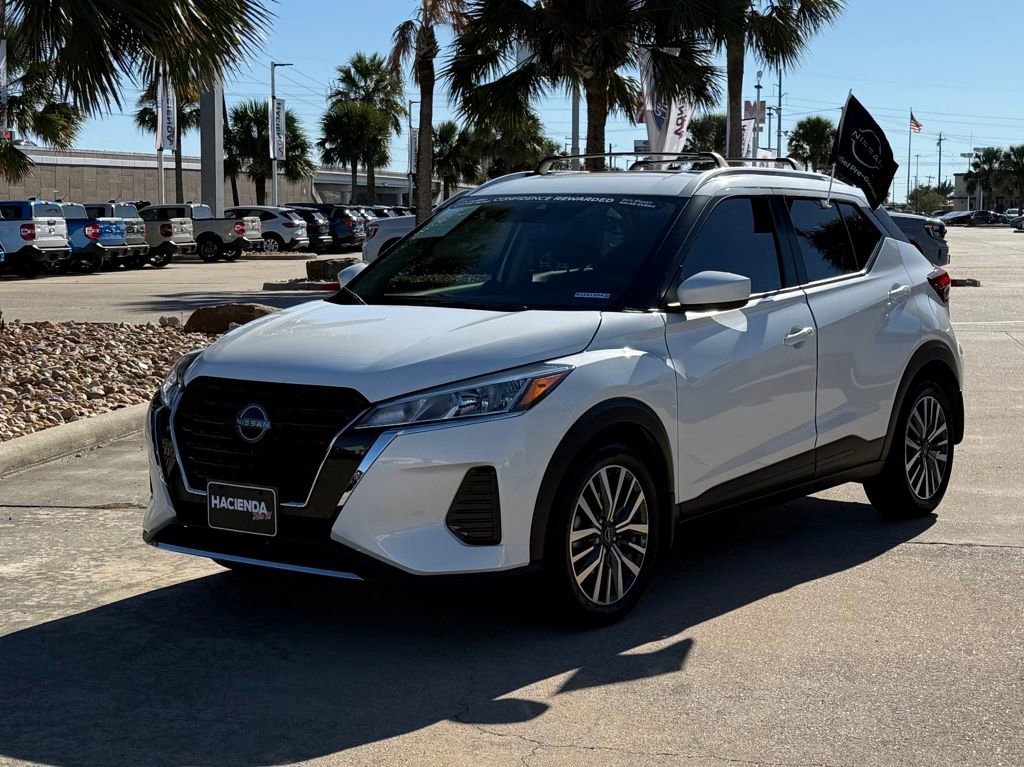 Certified 2024 Nissan Kicks SV